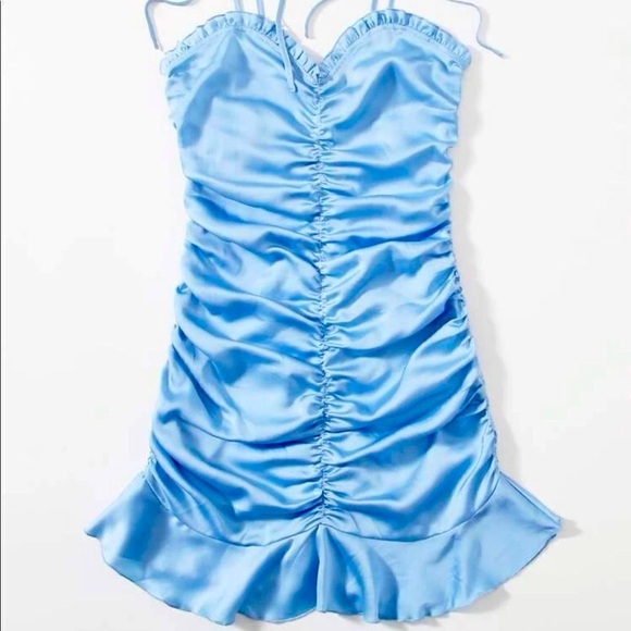 Cute blue dress 👗 - Picture 3 of 6